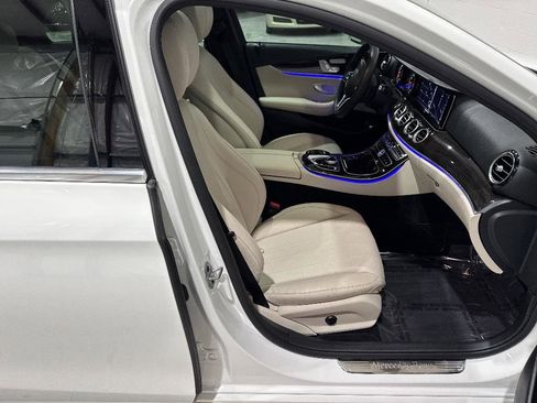 Used 2019 Mercedes-Benz E 300 image 52