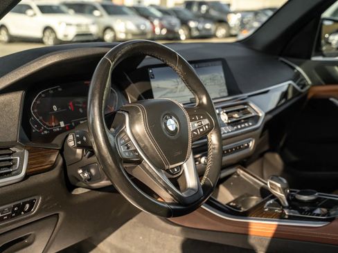 Used 2019 BMW X5 xDrive40i w/ Convenience Package image 18