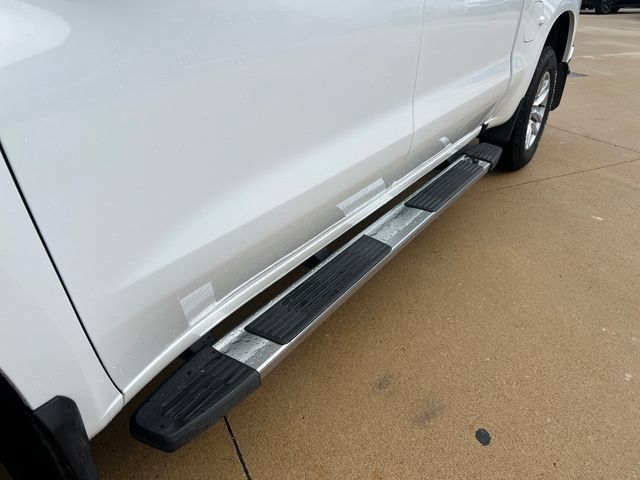 Certified 2019 Chevrolet Silverado 1500 LT w/ Convenience Package AWD/4WD image 12