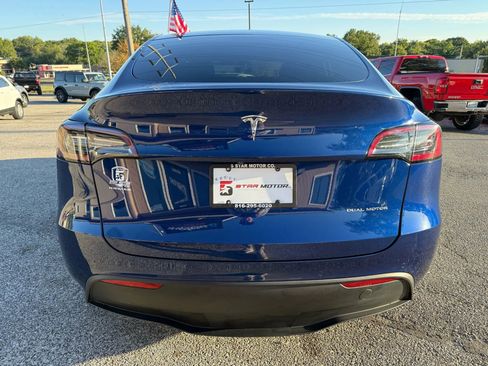 Used 2020 Tesla Model Y Long Range image 4