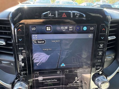 Used 2022 RAM 1500 Big Horn AWD/4WD image 28