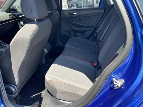 Used 2024 Volkswagen Jetta GLI 40th Anniversary Edition FWD image 11