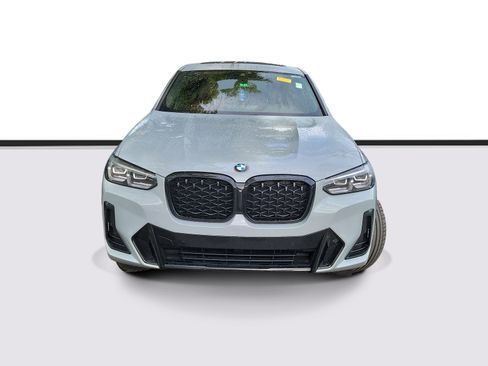 Used 2023 BMW X4 xDrive30i w/ M Sport Package AWD/4WD image 2