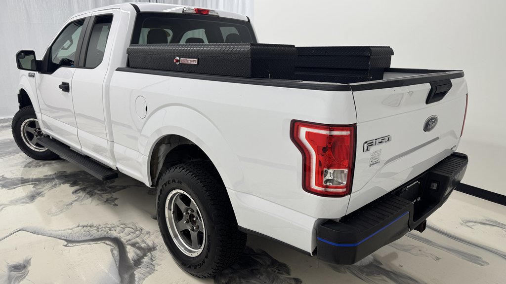Used 2015 Ford F150 XL w/ Equipment Group 101A Mid AWD/4WD image 5