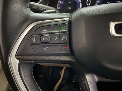 Used 2021 Jeep Grand Cherokee L Limited AWD/4WD image 24