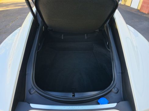 Used 2018 Jaguar F-TYPE R-Dynamic image 30