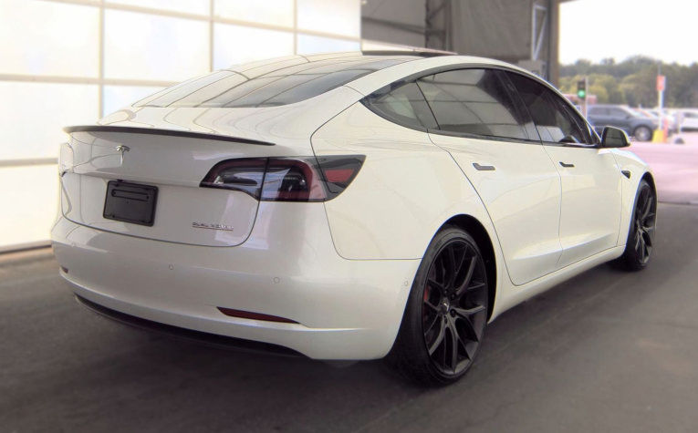 Used 2022 Tesla Model 3 Performance AWD/4WD image 5