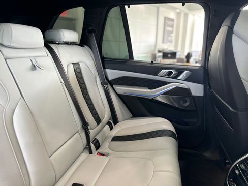 Used 2023 BMW X5 M w/ Competition Package image 22