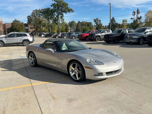 Used 2007 Chevrolet Corvette Convertible w/ Preferred Equipment Group image 7
