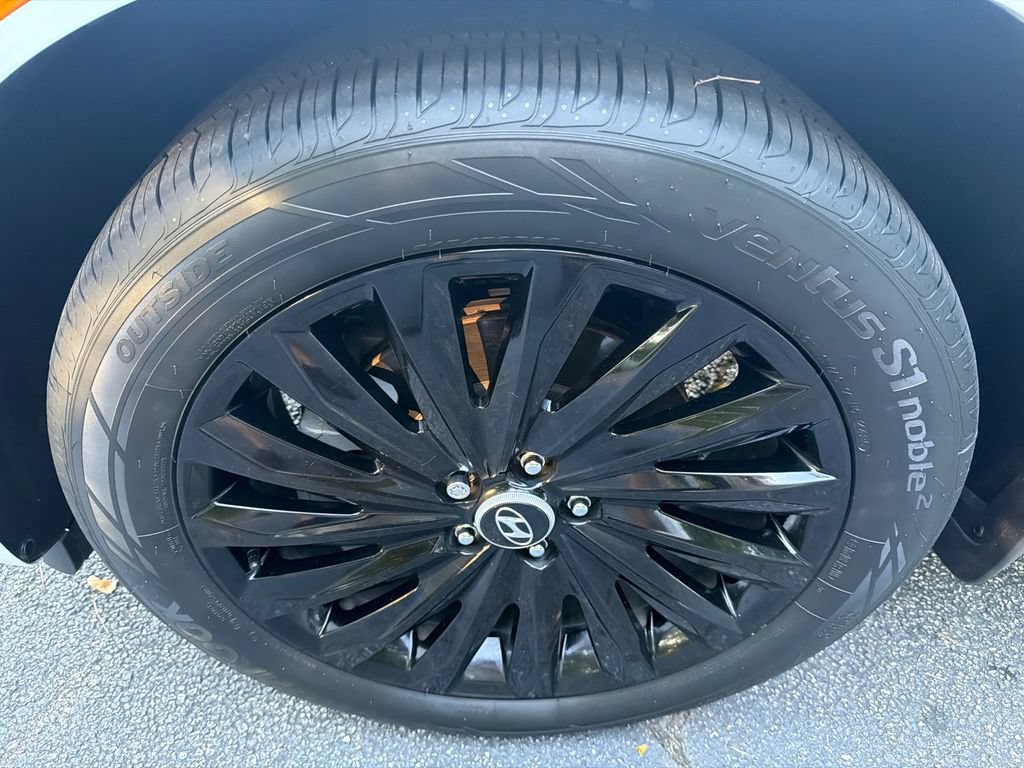 Used 2025 Hyundai Palisade Calligraphy AWD/4WD image 11