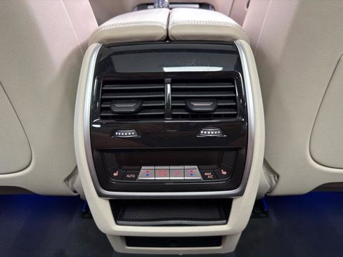 Used 2021 BMW X5 M50i w/ Executive Package AWD/4WD image 29