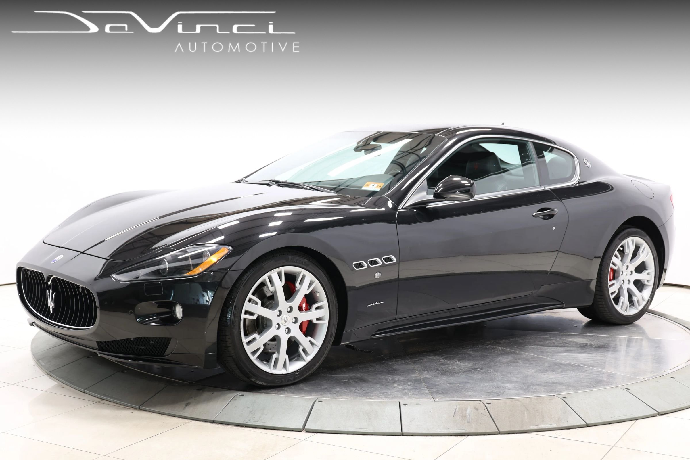 Used 2012 Maserati GranTurismo S RWD image 1
