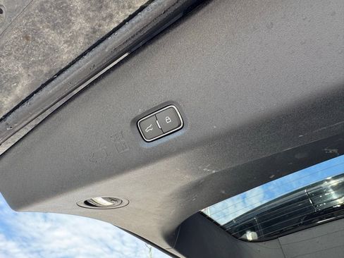 Used 2025 Ford Expedition Max Active image 9