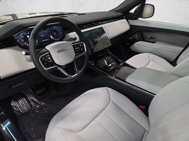 New 2027 Land Rover Range Rover Sport SE AWD/4WD image 16