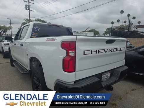 Used 2020 Chevrolet Silverado 1500 Custom Trail Boss w/ Custom Convenience Package AWD/4WD image 3