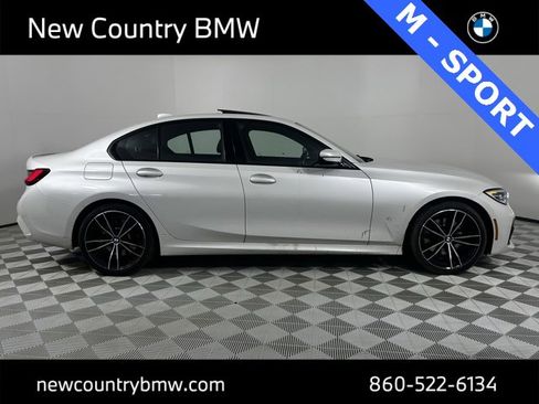 Used 2022 BMW 330i xDrive Sedan w/ M Sport Package image 8