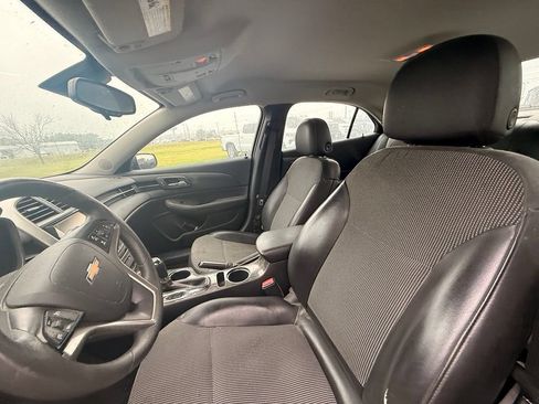 Used 2016 Chevrolet Malibu LT FWD image 8