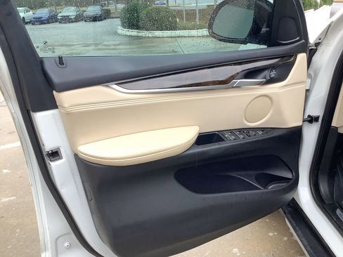 Used 2018 BMW X5 sDrive35i image 19