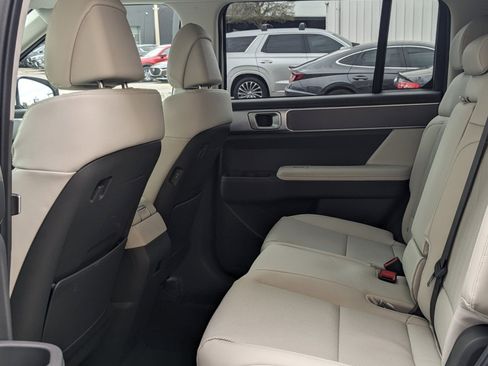 New 2026 Hyundai Santa Fe SEL image 17