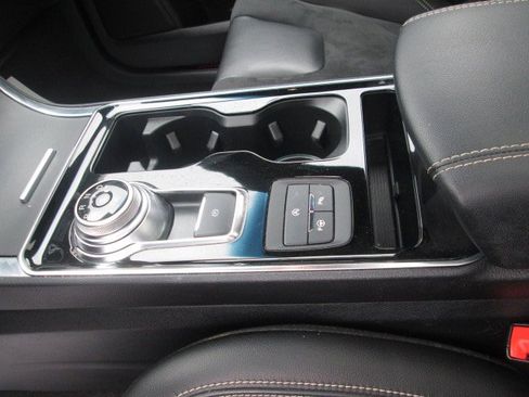 Used 2020 Ford Edge ST w/ Equipment Group 401A image 9