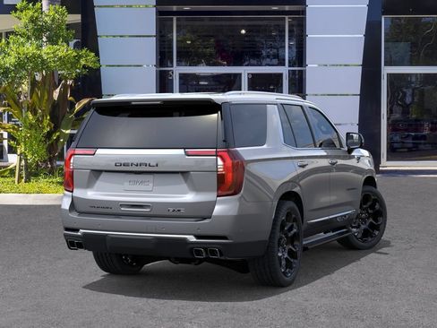 New 2026 GMC Yukon Denali w/ Denali Reserve Package AWD/4WD image 4