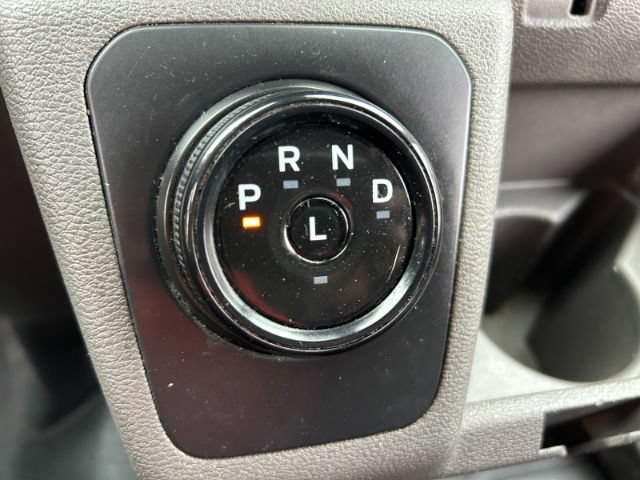 Used 2022 Ford E-Transit 148 High Roof Extended RWD image 16