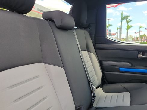 Used 2024 Toyota Tacoma TRD Sport image 15