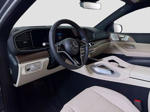 New 2026 Mercedes-Benz GLE 450 4MATIC Coupe image 10