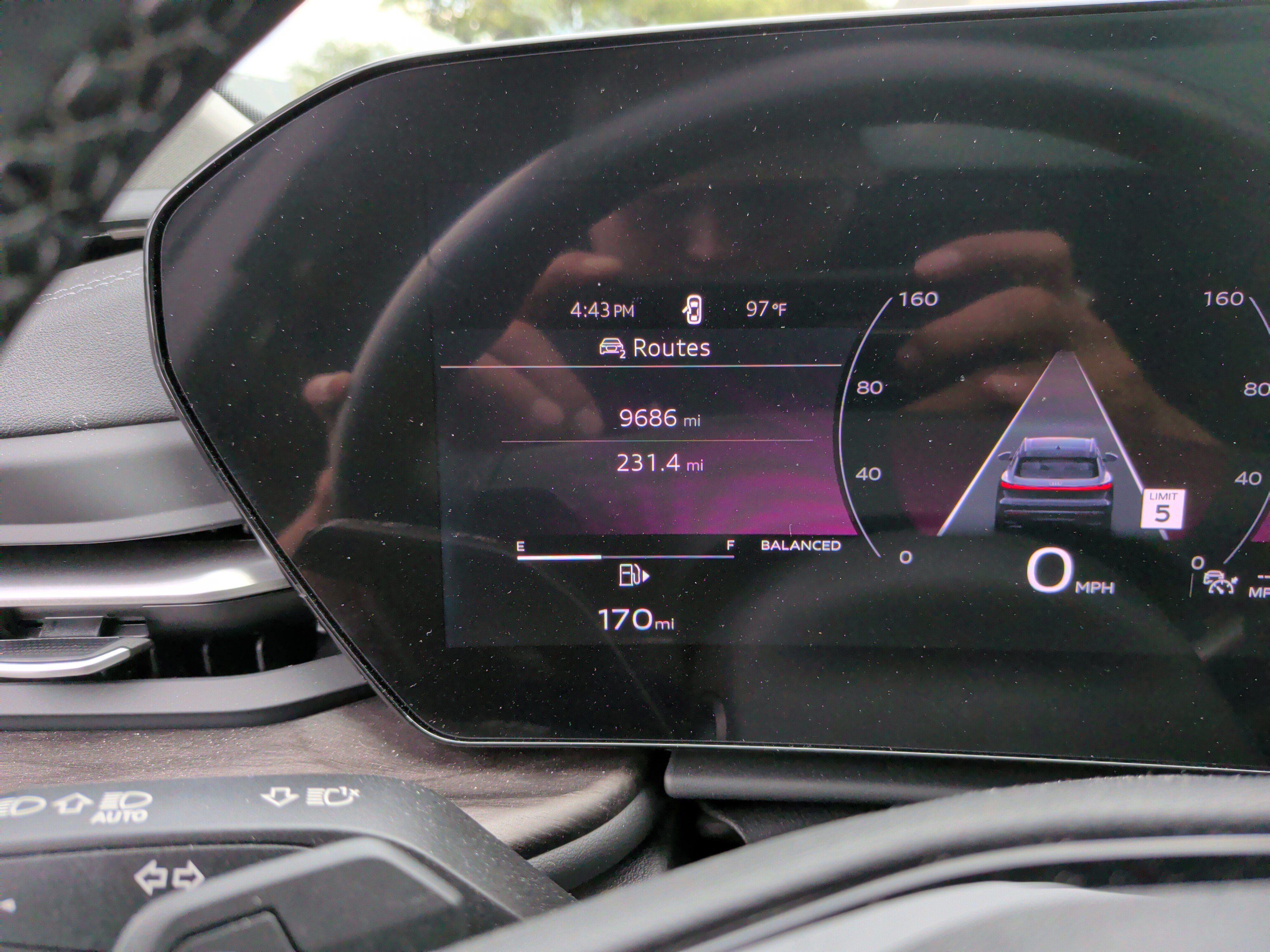 Used 2025 Audi Q5 Premium w/ Convenience Package AWD/4WD image 23