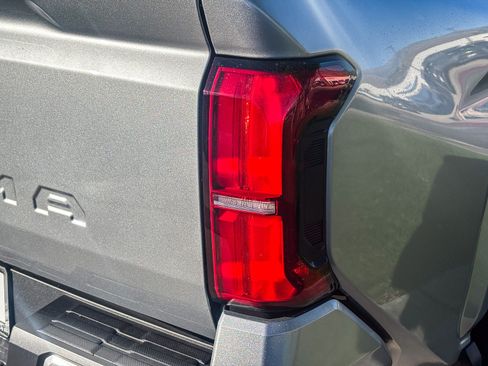 New 2026 Toyota Tacoma SR5 AWD/4WD image 8