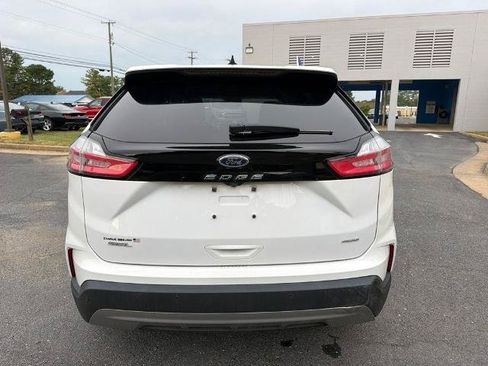 Certified 2021 Ford Edge SEL w/ Cargo Accessory Package AWD/4WD image 4