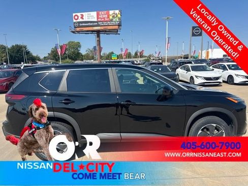 Used 2026 Nissan Rogue SV AWD/4WD image 6