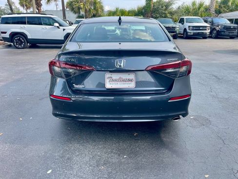 Used 2025 Honda Civic Sport image 4