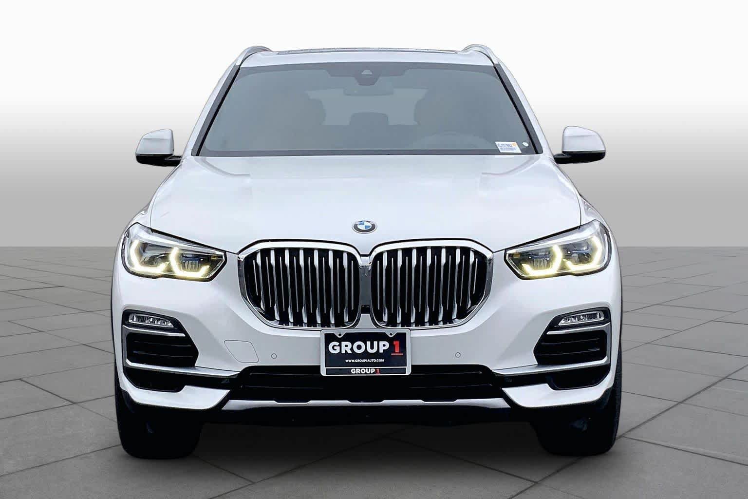 Used 2019 BMW X5 xDrive40i w/ Luxury Seating Package AWD/4WD image 3