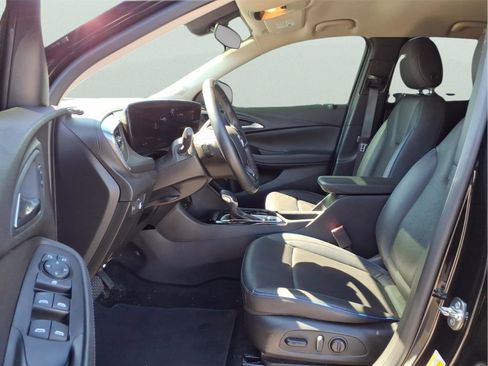 Used 2025 Buick Encore GX Sport Touring w/ Advanced Technology Package image 15