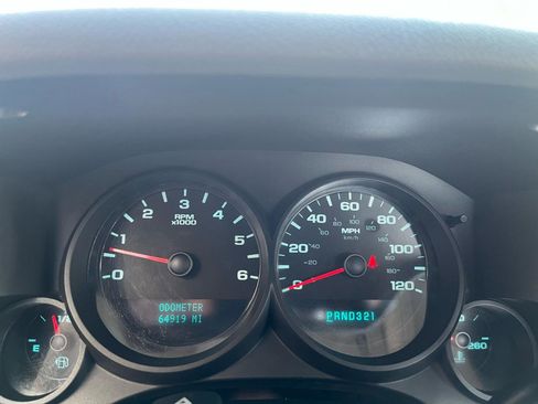 Used 2011 Chevrolet Silverado 1500 W/T w/ LS Package AWD/4WD image 15