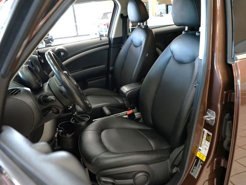 Used 2015 MINI Cooper Countryman FWD image 2