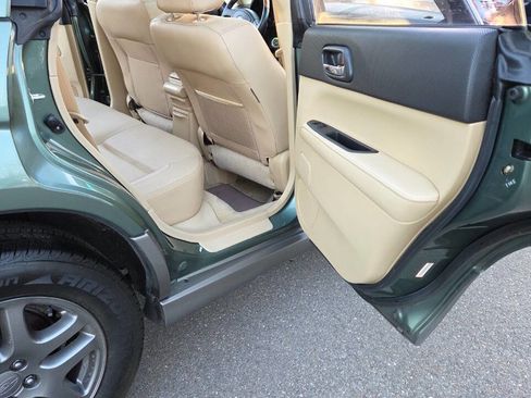 Used 2006 Subaru Forester 2.5X L.L. Bean image 34