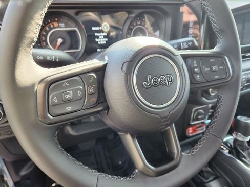 New 2026 Jeep Gladiator Mojave image 19