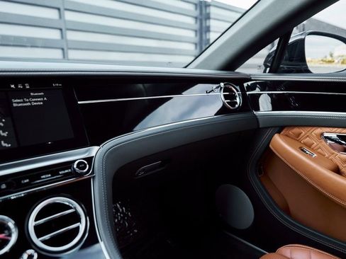 Used 2020 Bentley Continental GT image 70