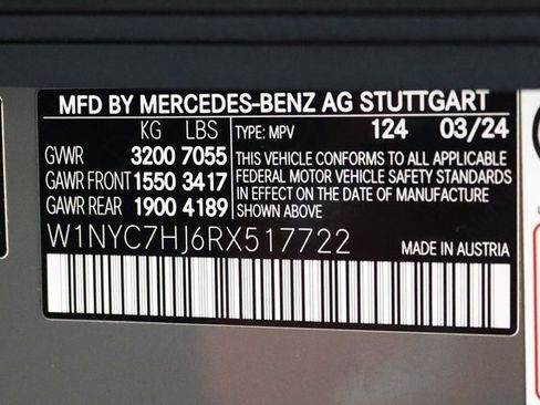 Used 2024 Mercedes-Benz G 63 AMG 4MATIC image 34