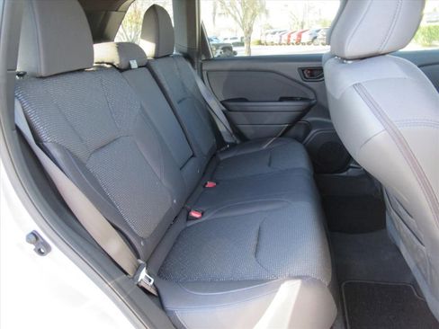 Used 2025 Subaru Forester Premium image 25