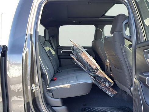 New 2026 RAM 1500 Big Horn AWD/4WD image 30