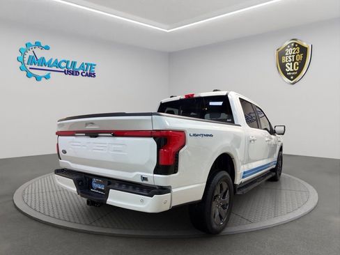 Used 2022 Ford F150 Lightning Lariat w/ Tow Technology Package image 5