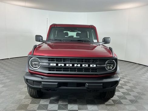Used 2026 Ford Bronco 2-Door AWD/4WD image 2