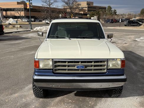 Used 1990 Ford Bronco image 4