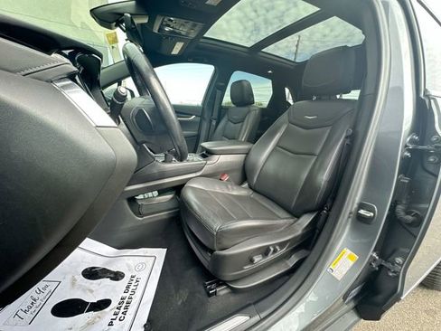 Used 2021 Cadillac XT5 Premium Luxury AWD/4WD image 13