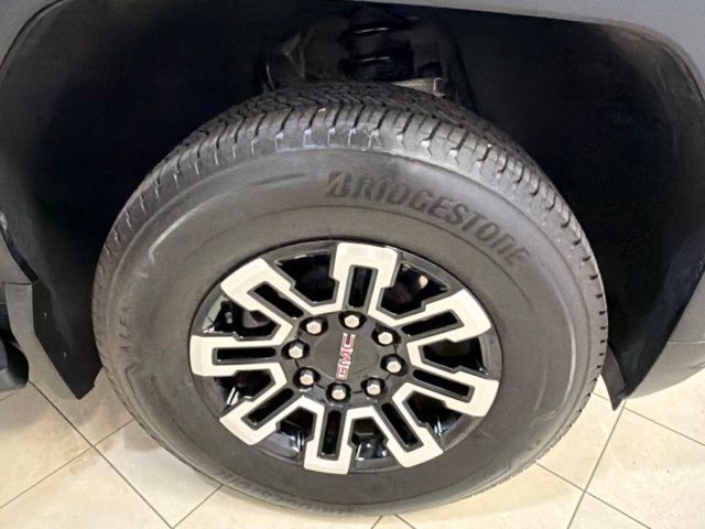 Used 2026 GMC Sierra EV Elevation AWD/4WD image 30