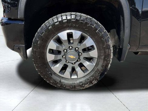 Used 2023 Chevrolet Silverado 2500 Custom w/ Custom Value Package AWD/4WD image 49