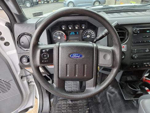 Used 2016 Ford F450 XL w/ Snow Plow Prep Package image 11